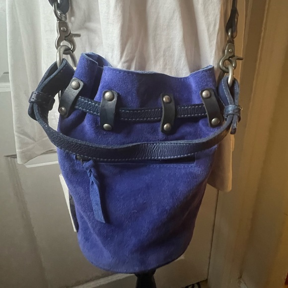 Free People Soren Suede Bucket Bag - Picture 4 of 10